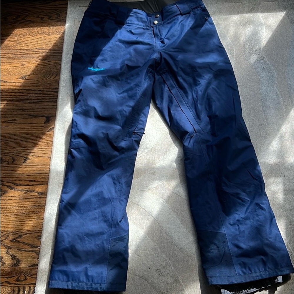 Patagonia Women’s Insulated PowderTown Ski Pants